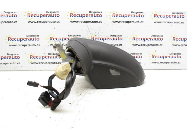 Зеркало электрическое Volkswagen Touran II 2010 - 2016 года