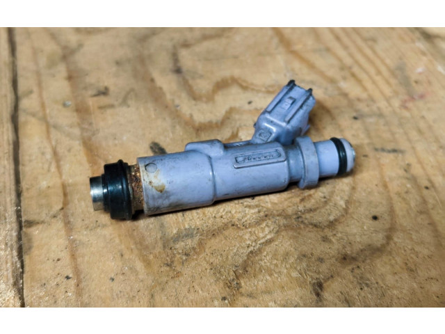 Форсунка 2325070120 Lexus IS 200-300