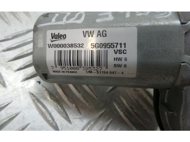Моторчик заднего дворника 5G0955711, W000038532    Volkswagen Golf VII