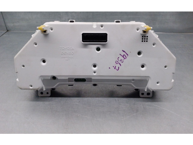 Přístrojová deska Lexus CT 200H 2015 8380076670, DENSO