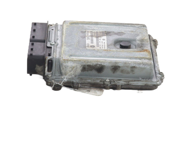 Блок управления двигателя P05094244AG Jeep Commander