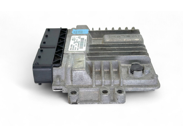 Блок управления двигателя 391302A300, 39130-2A300   KIA Venga