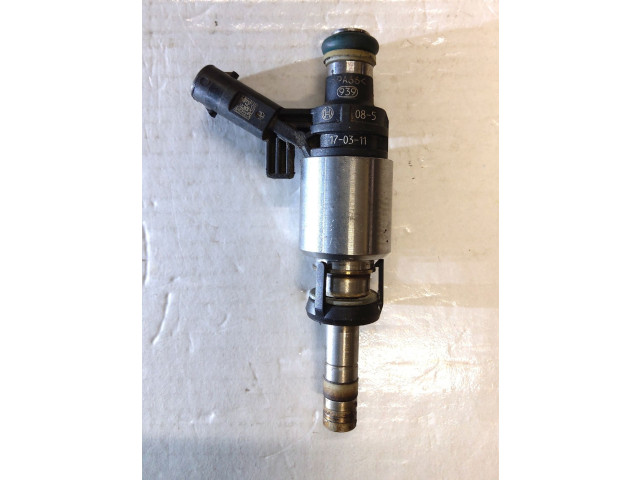 Форсунка 06H906036Q Audi A3 S3 8P