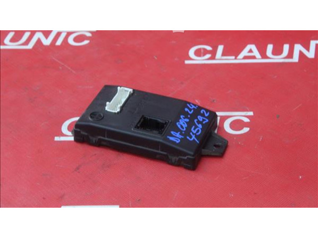 Блок комфорта 8201013757, DA.006.24.45692 Dacia Duster