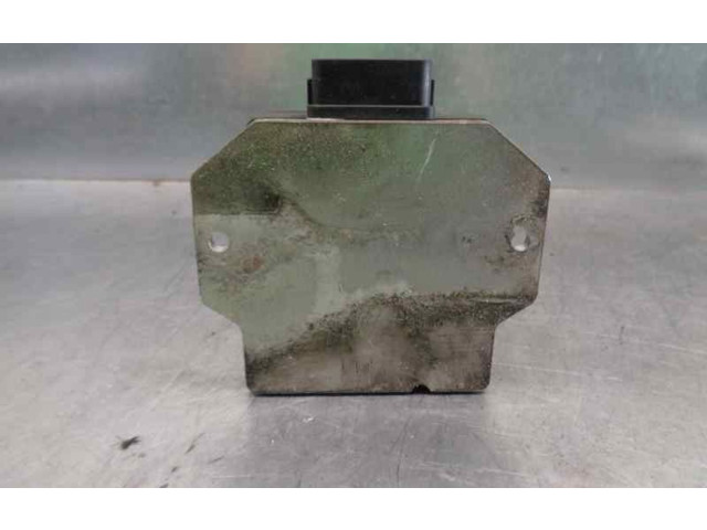 Блок управления 1310001020 Mazda 626