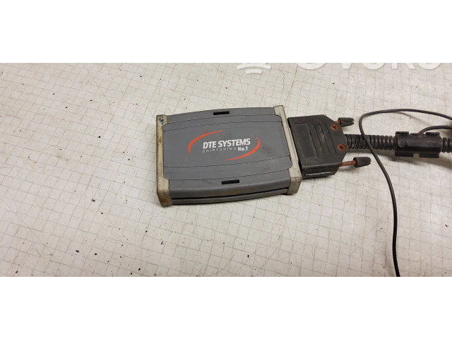 Řídící jednotka E6722452006, 038971600 Volkswagen Transporter - Caravelle T5 2006