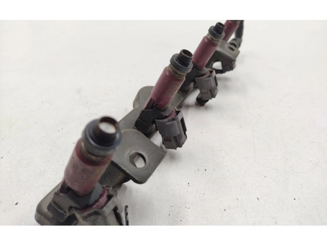 Топливная рампа Mazda 3 I