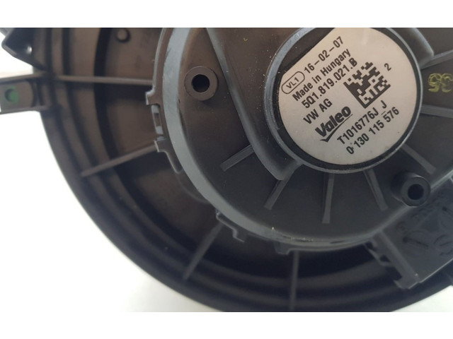 Вентилятор печки    3Q0907521A, 5Q0907521A   Volkswagen Golf VII