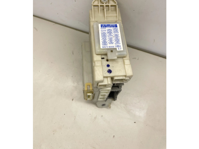 Pojistková skříňka 8273030B61, 0193 Lexus GS 300 350 430 450H 2008