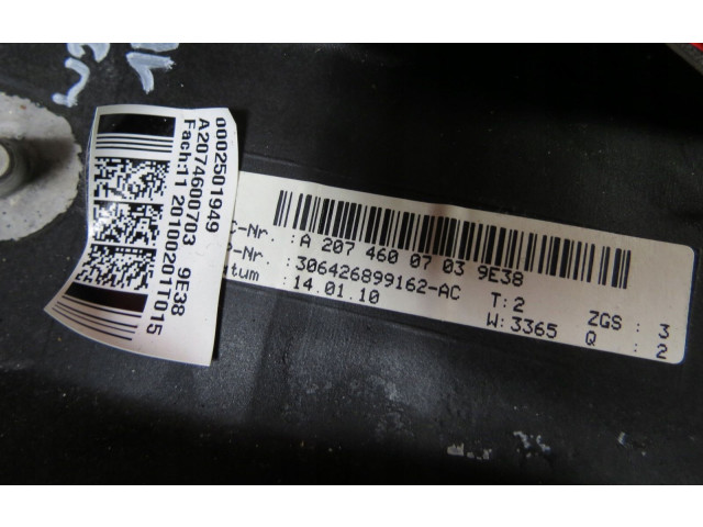 Volant Mercedes-Benz E A207 2010 A2074600703