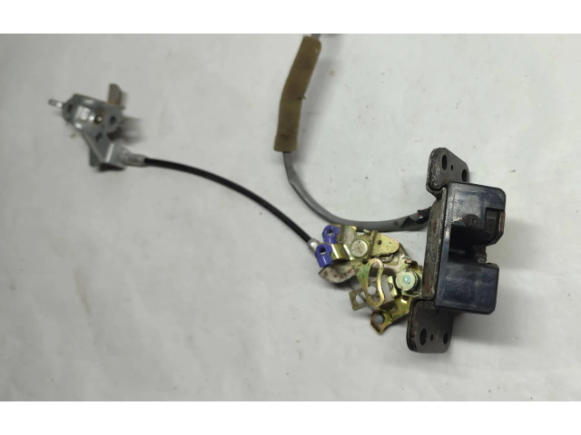 Zámek zadních dveří    Lexus RX 300 2001