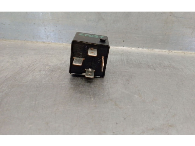 Блок предохранителей 4H0951253A Audi Q3 8U