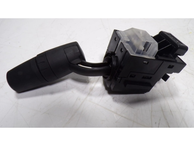 Ручка стеклоочистителей 17J669 Mazda 3 III