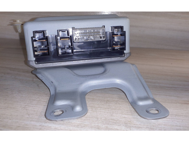 Блок управления усилителя руля