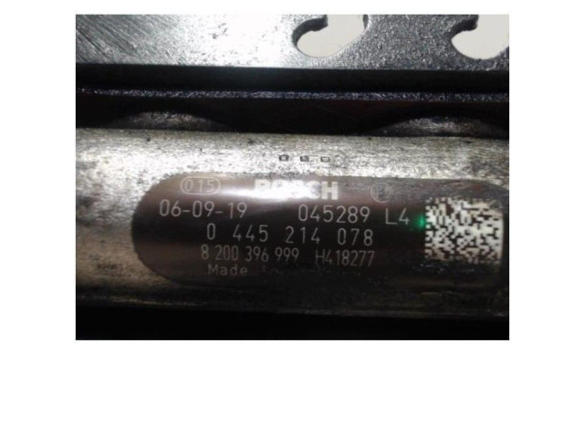 Топливная рампа 8200615537, 8200615537 Renault Clio II для двигателя F8Q-632