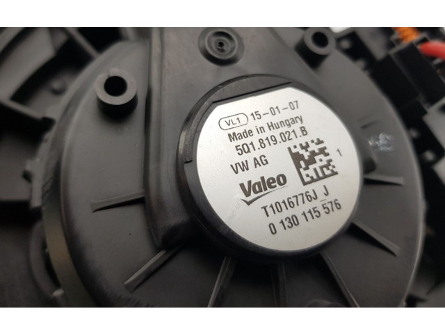 Вентилятор печки    5Q0907521E, 3Q0907521A   Audi A3 S3 8V
