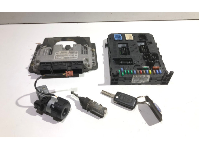 Řídící jednotka 9661940480, ME75 Peugeot 307 CC 2006