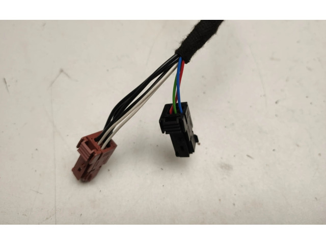 Зеркало электрическое Peugeot 2008 I 2013 - 2019 года