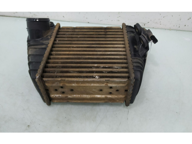 Интеркулер 038906051 Audi A3 S3 8L