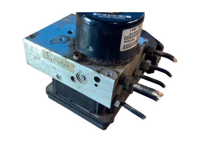 Блок АБС 30793444, P30793444   Volvo  V70  2005 - 2008 года