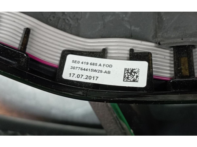 Руль Skoda Fabia Mk3 (NJ) 2015 - 2021 года 5E0419685A, 3V0419091L