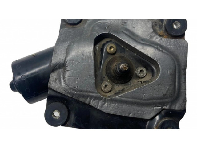 Двигатель стеклоочистителей