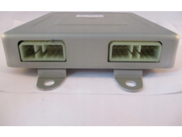 Блок управления двигателя K8T72271, MD191466 Mitsubishi Space Wagon