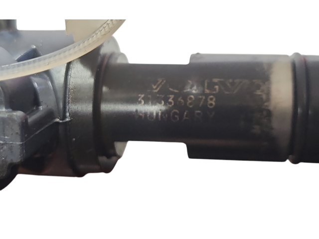 Vstřikovač 31336878 Volvo V40 D4204T8