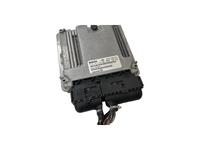 Блок управления двигателя 1860A654, 1039S14863 Mitsubishi Grandis