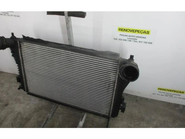 Интеркулер  1K0145803E   Volkswagen Caddy 