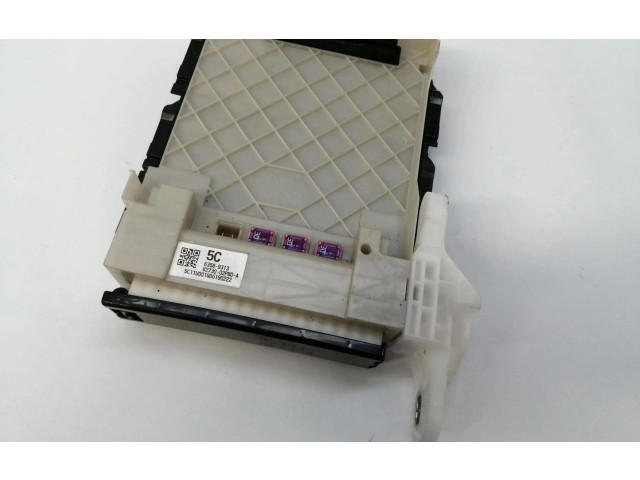 Řídící jednotka 8273002P80 Toyota Corolla E20 2019