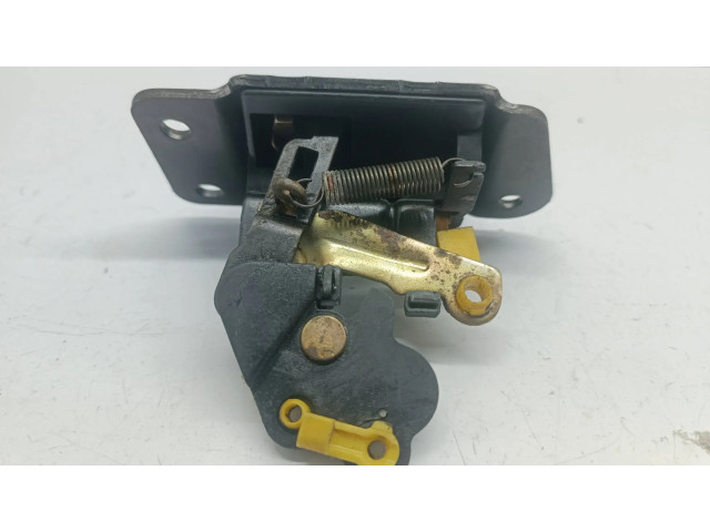 Zámek zadních dveří    Hyundai Matrix 2006