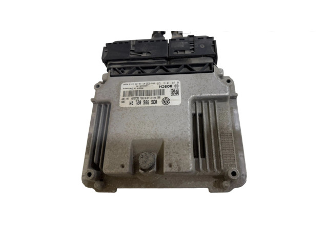 Řídící jednotka 03G906021RN, 03G906021AB   Volkswagen Caddy 2008