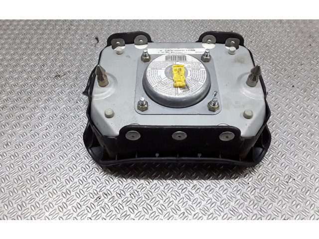 Подушка безопасности водителя 1U0880201K   Skoda Octavia Mk1 (1U)