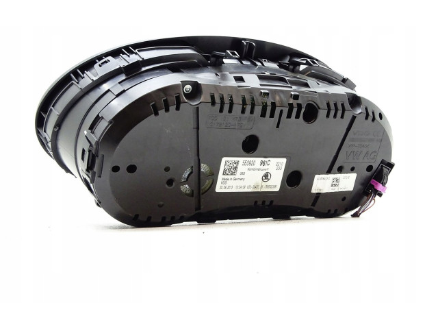 Панель приборов 5E0920961C Skoda Octavia Mk3 (5E)