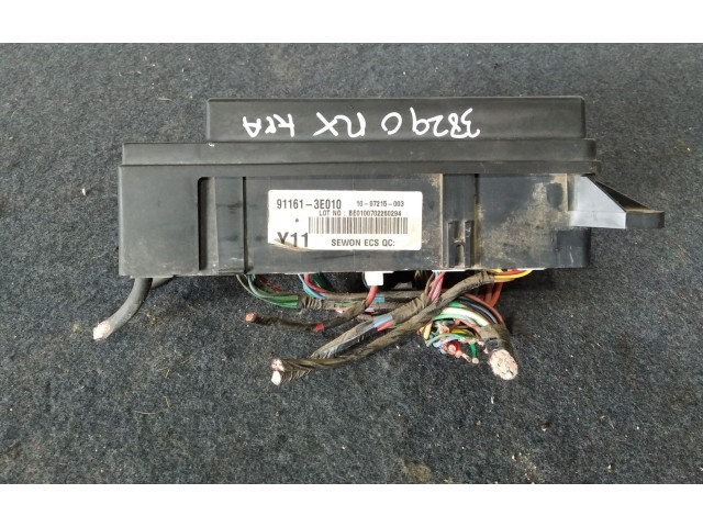 Блок предохранителей 911613E010 KIA Sorento