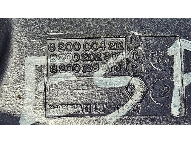 Руль Renault Espace -  Grand espace IV  2004-2014 года 8200004211      