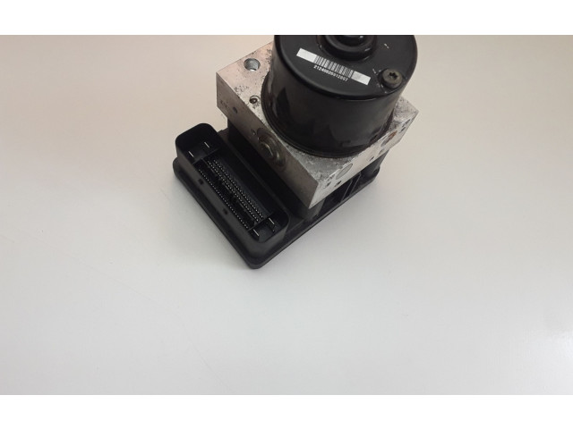 Блок АБС 31274908   Volvo  C30  2010 - 2013 года