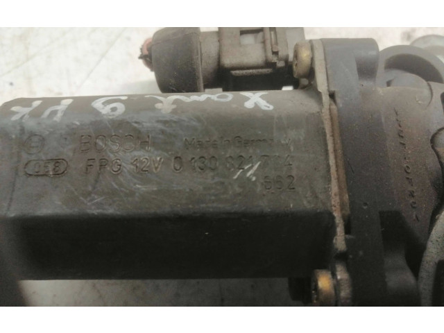 Передний комплект электрического механизма для подъема окна 0130821704 Citroen Xantia