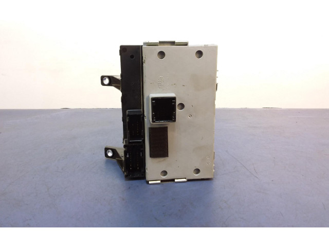 Блок предохранителей 51825658, 51825658 Fiat Linea