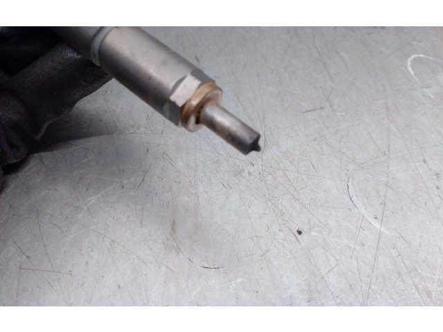 Форсунка 8201453073, 0445110652BOSCH    Dacia Dokker  K9KE626 