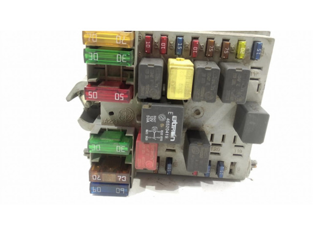   Pojistková skříňka 51732865   Fiat Stilo 2002