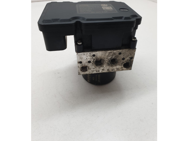 Jednotka ABS 7L0907479K, 7L0614517 Volkswagen Touareg I 2007
