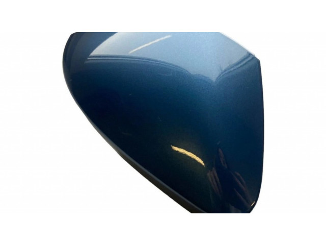 Пластиковая отделка зеркала