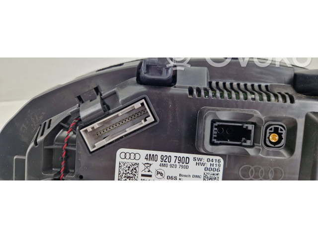 Přístrojová deska  Audi Q7 4M 2018 4M0920790D, 0263720444  