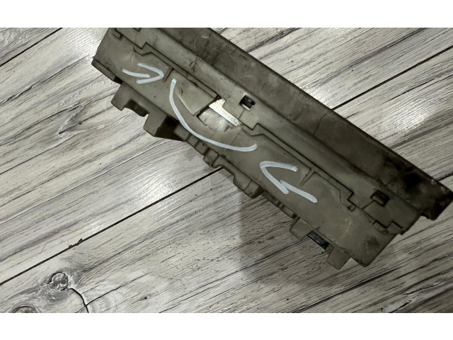 Модуль управления BSM    Renault Clio III    