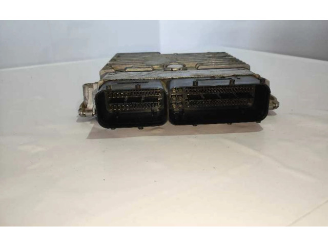 Řídící jednotka 03L906023Q6 Seat Toledo IV (NH) 2014