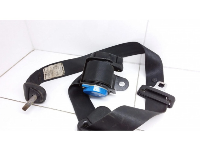 Передний ремень безопасности