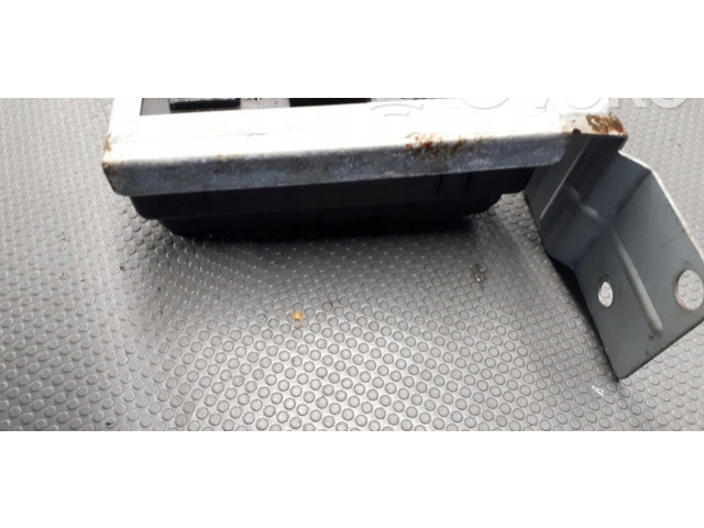 Блок предохранителей     Hyundai Sonata    