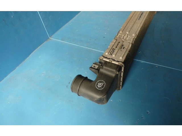 Интеркулер  31338823   Volvo V70 